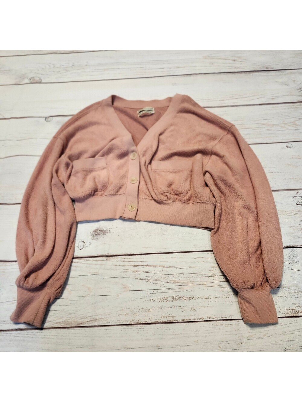 Urban Outfitters Cropped Button-Up Sweater Pink Medium